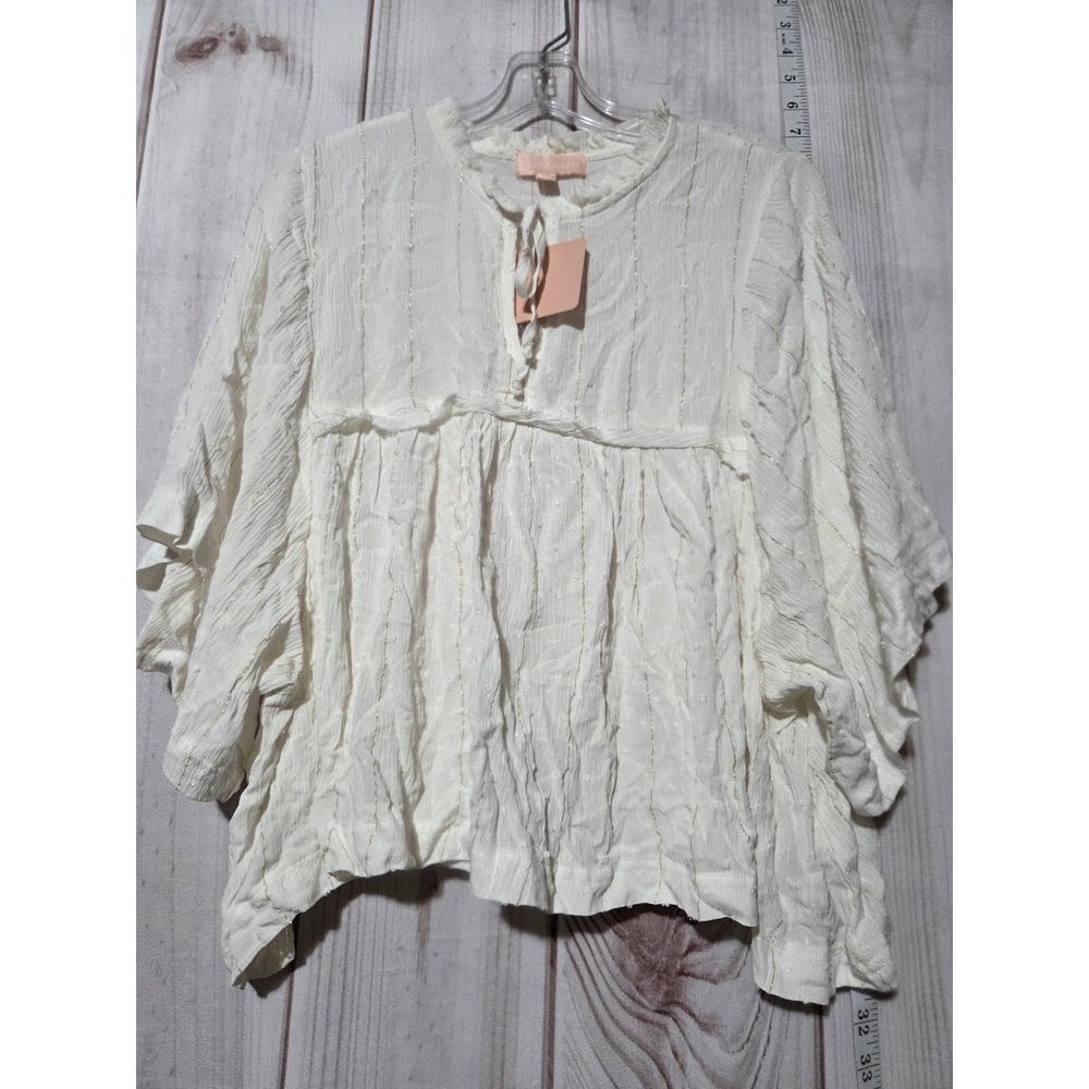 Ladies Small Ruffled‎ Flutter Sleeve Tunic Bohemian Flowy Ivory Gold Metallic